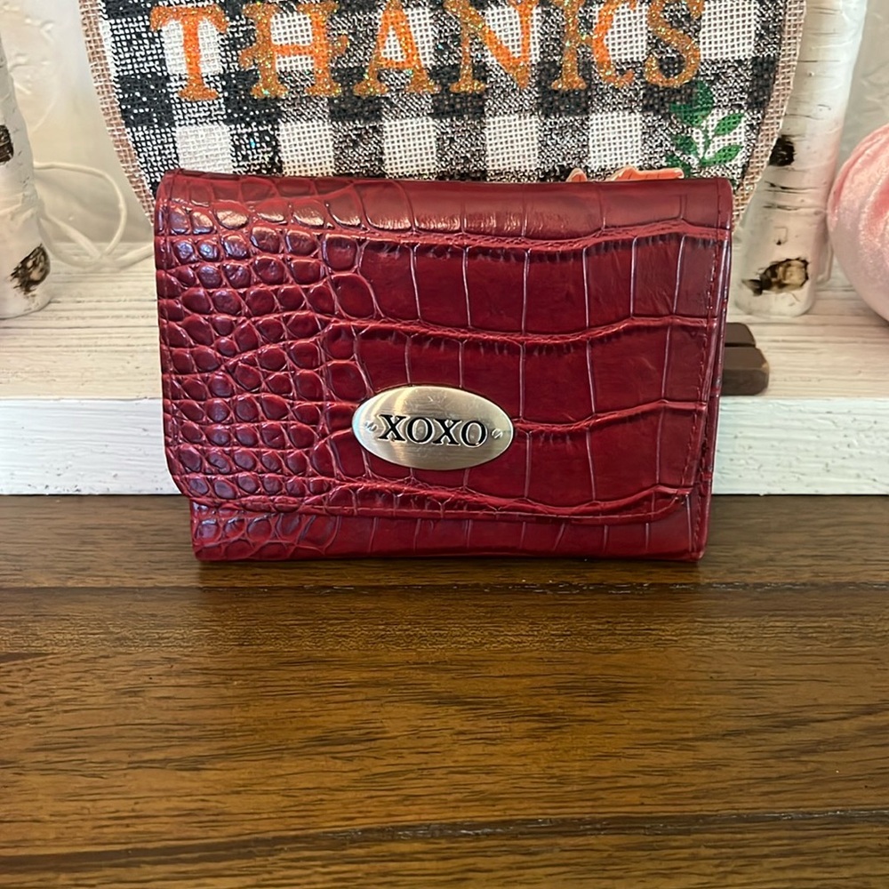 XOXO wallet